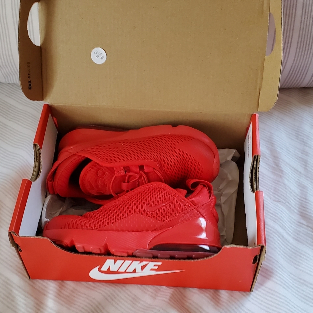 Children Nike